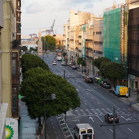 Bet Apartments - Suites Puerto Valencia Luaran gambar