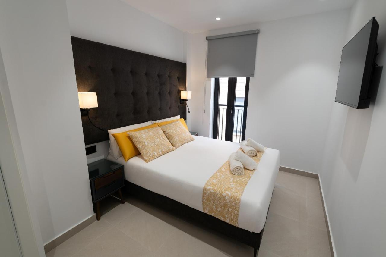 Bet Apartments - Suites Puerto Valencia Luaran gambar