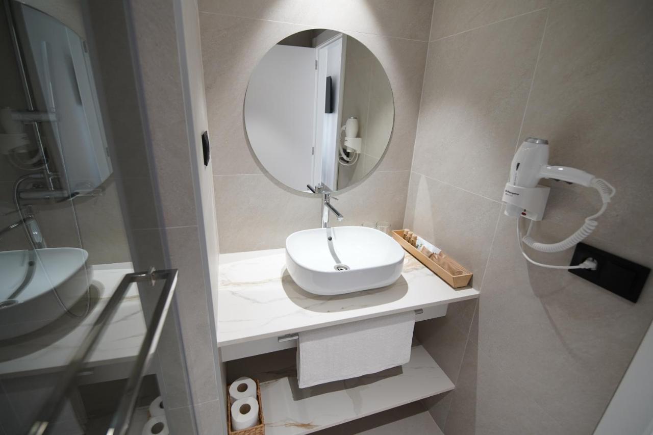 Bet Apartments - Suites Puerto Valencia Luaran gambar