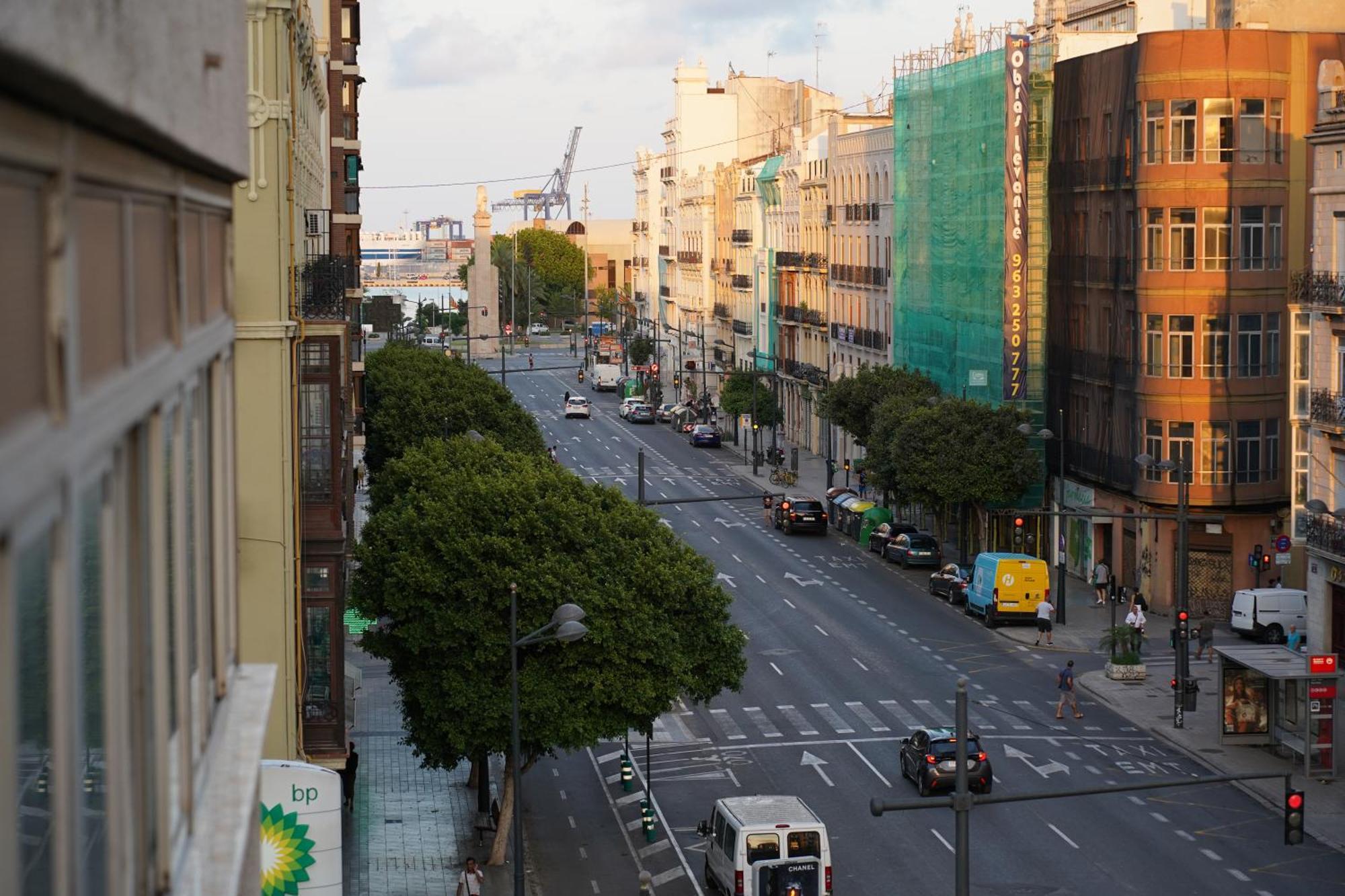 Bet Apartments - Suites Puerto Valencia Luaran gambar