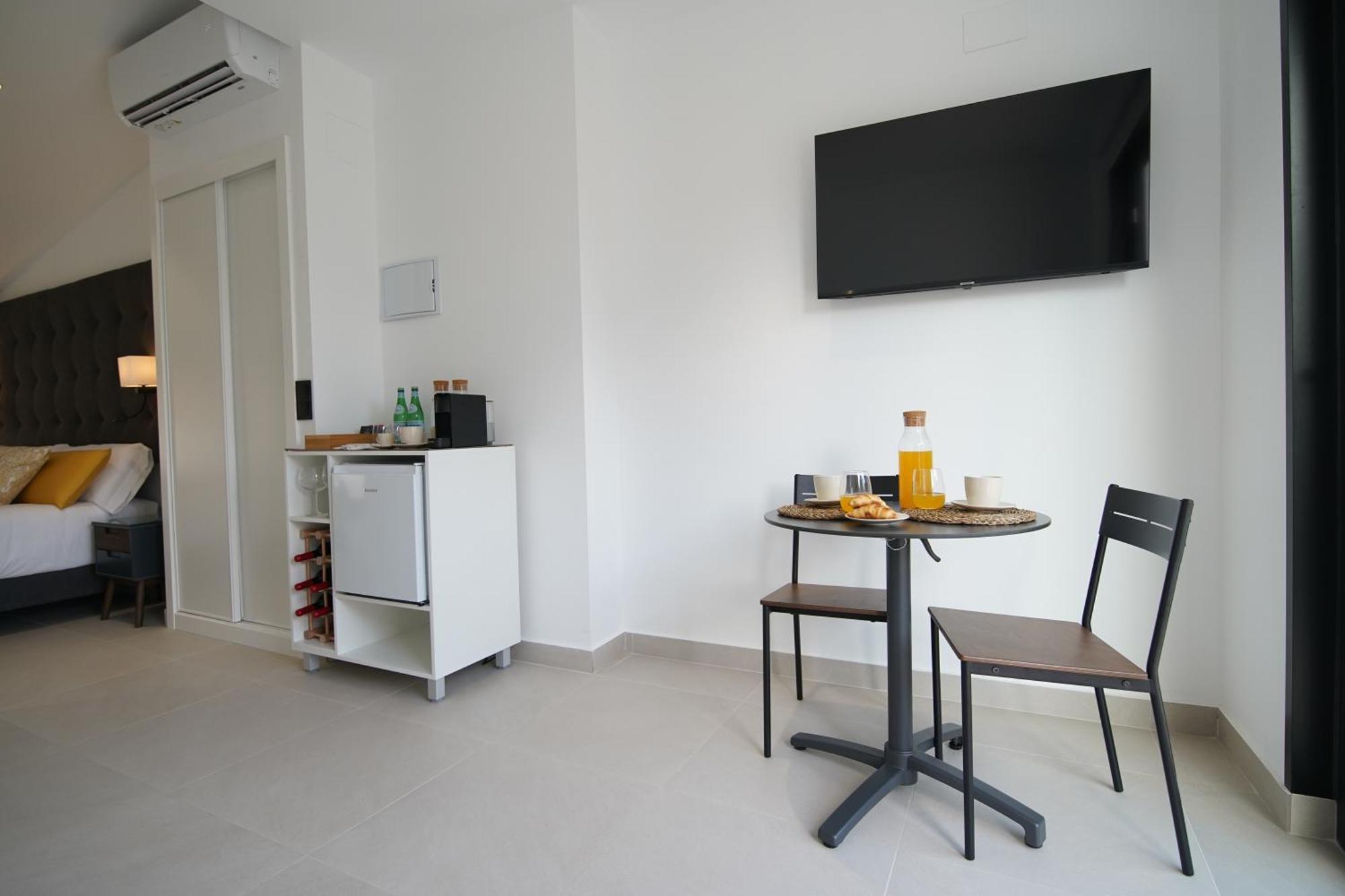 Bet Apartments - Suites Puerto Valencia Luaran gambar