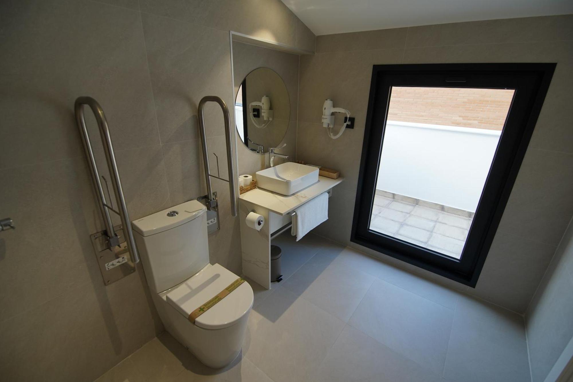 Bet Apartments - Suites Puerto Valencia Luaran gambar