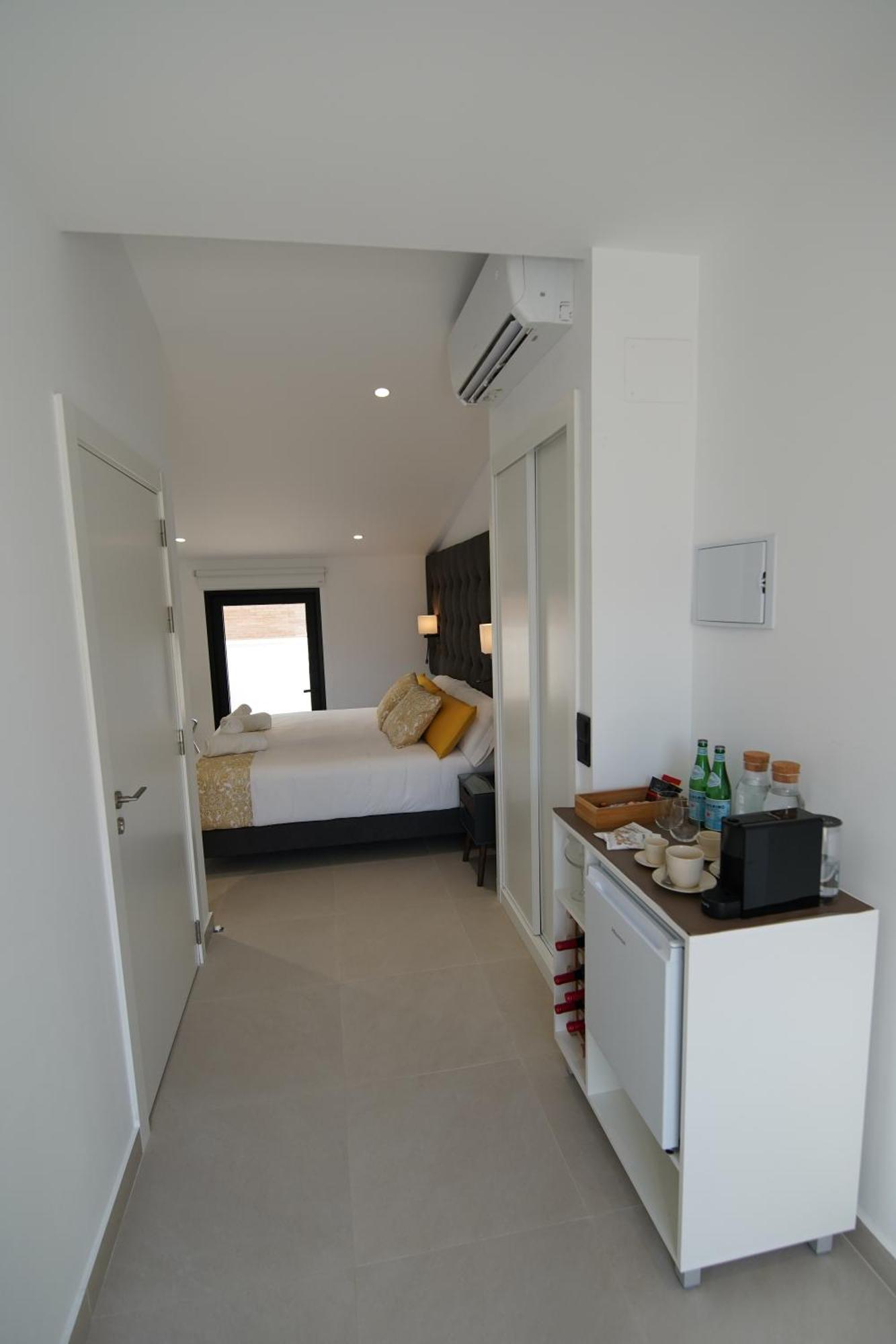 Bet Apartments - Suites Puerto Valencia Luaran gambar