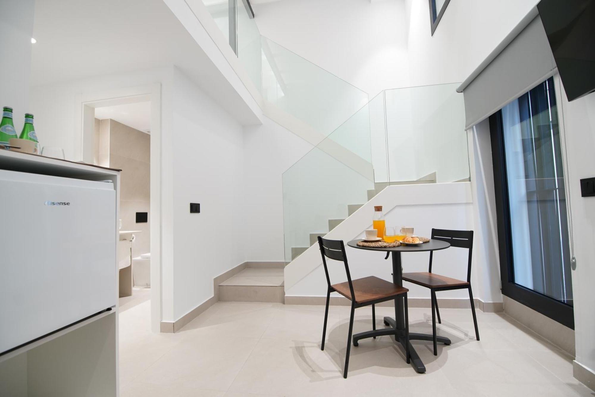 Bet Apartments - Suites Puerto Valencia Luaran gambar