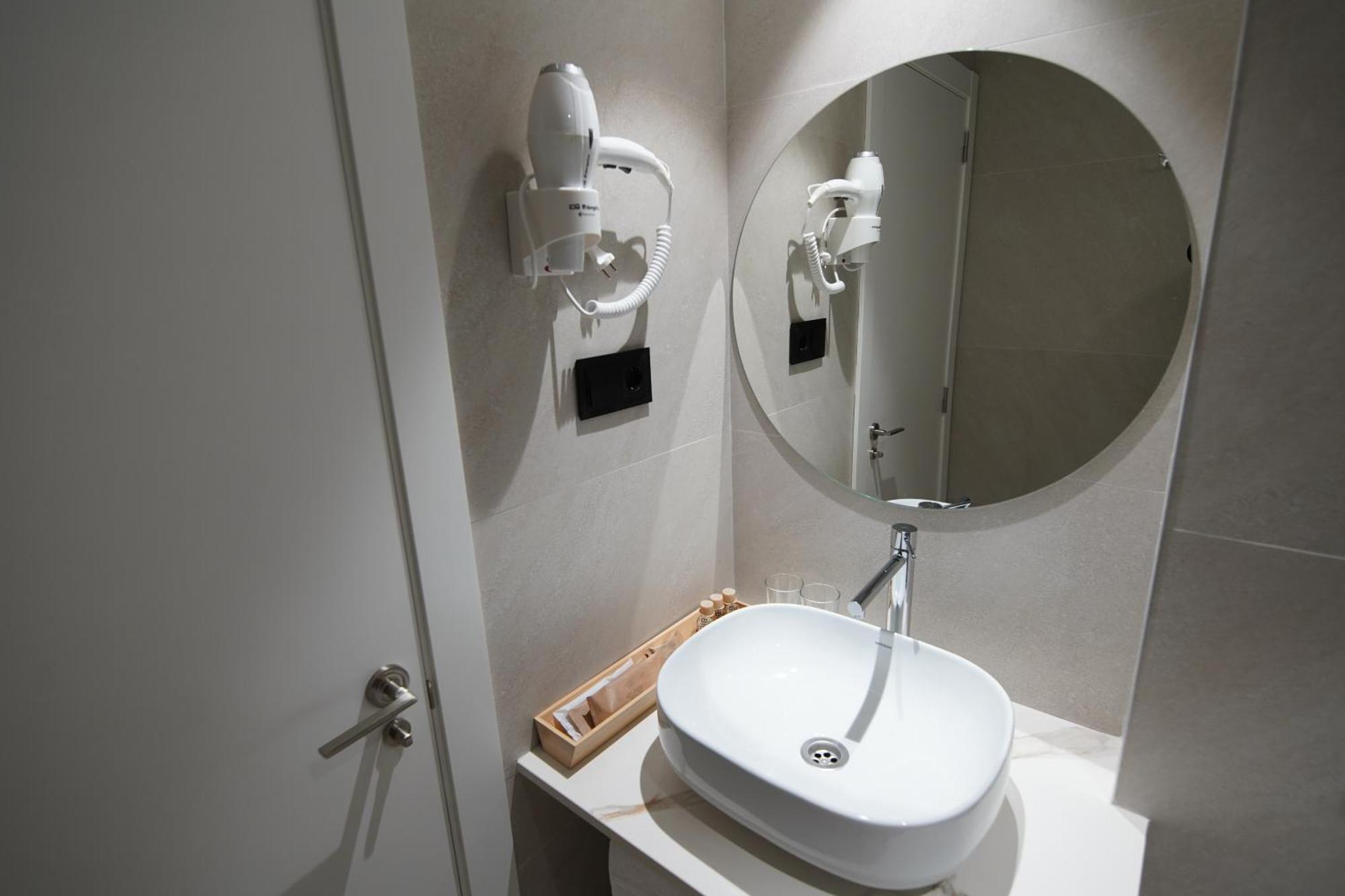 Bet Apartments - Suites Puerto Valencia Luaran gambar